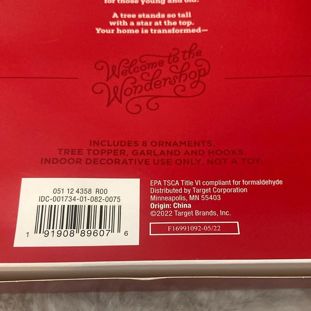 Target Wondershop Mini Ornament, Garland & Tree Topper Set